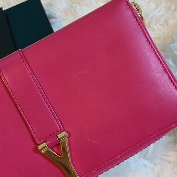 💯 Authentic YSL Wallet 🍀 - Picture 8 of 14